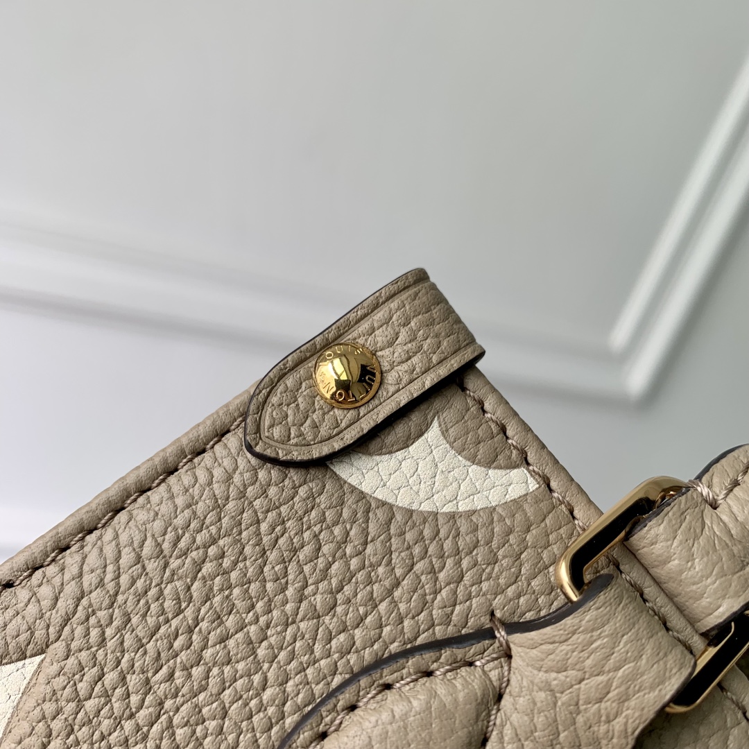 l**is V*t*n onthego bb handbag-18*15*8.5cm