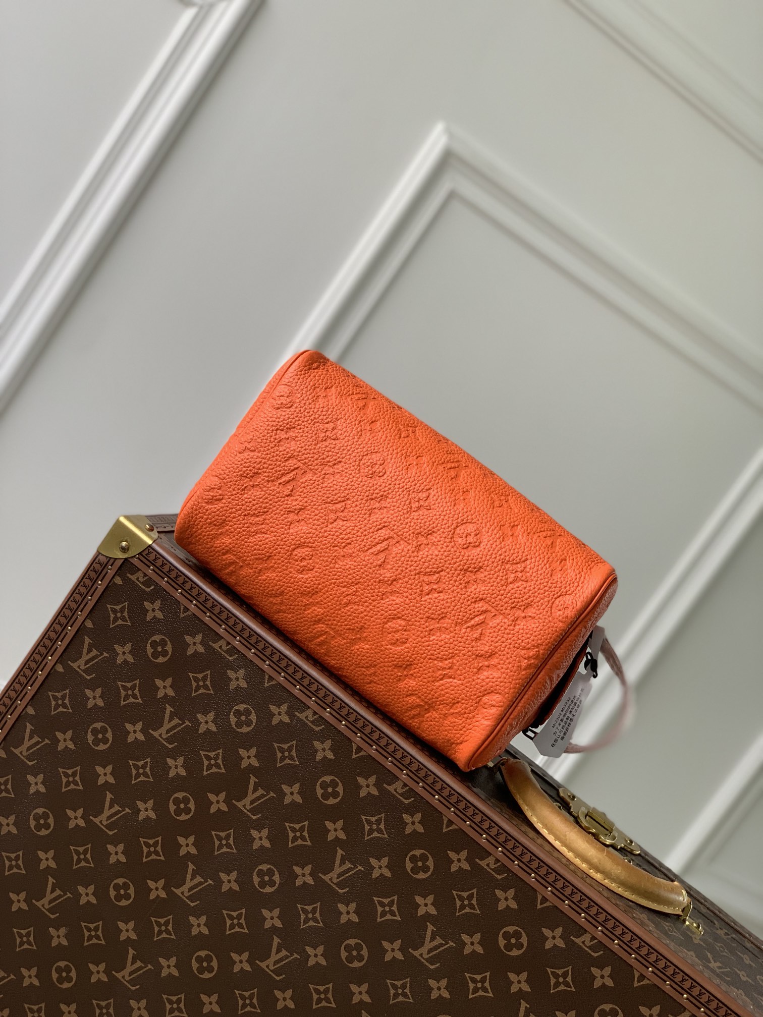 l**is V*t*n locker dopp kit pouch -28 x 15 x 16.5cm