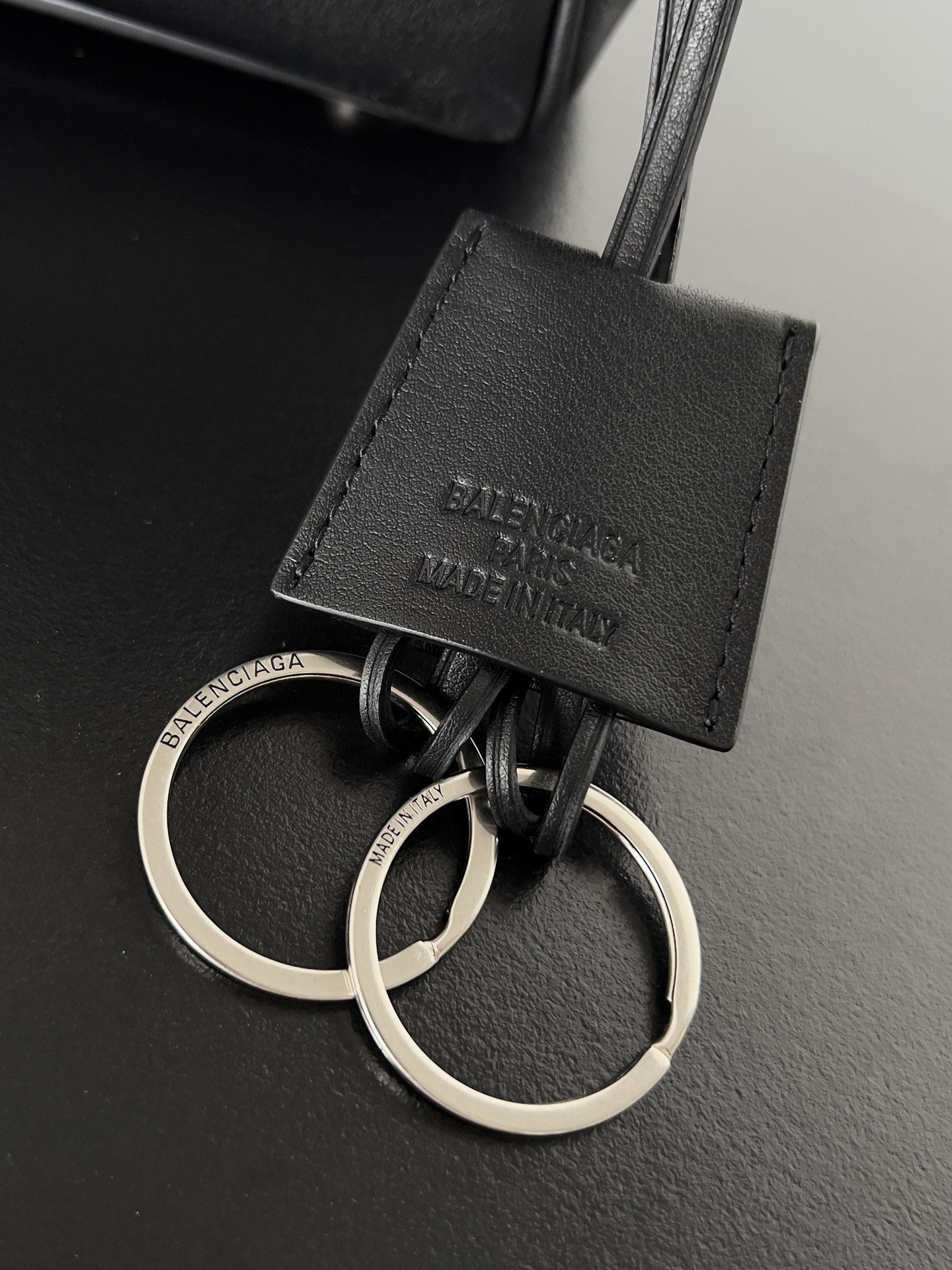 Balenciag Rodeo Handbags-28.9x20x9.9CM