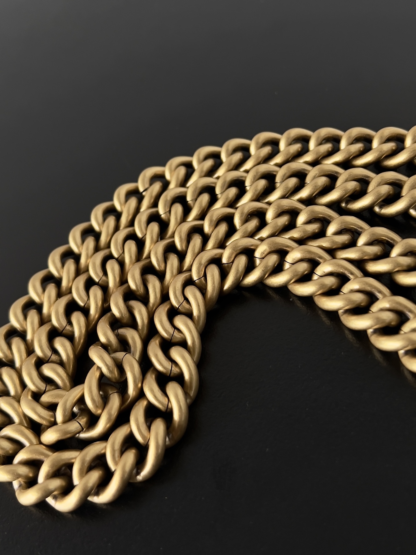 Ba*len*cia*ga crush tote-23.9*25.9*9.9cm