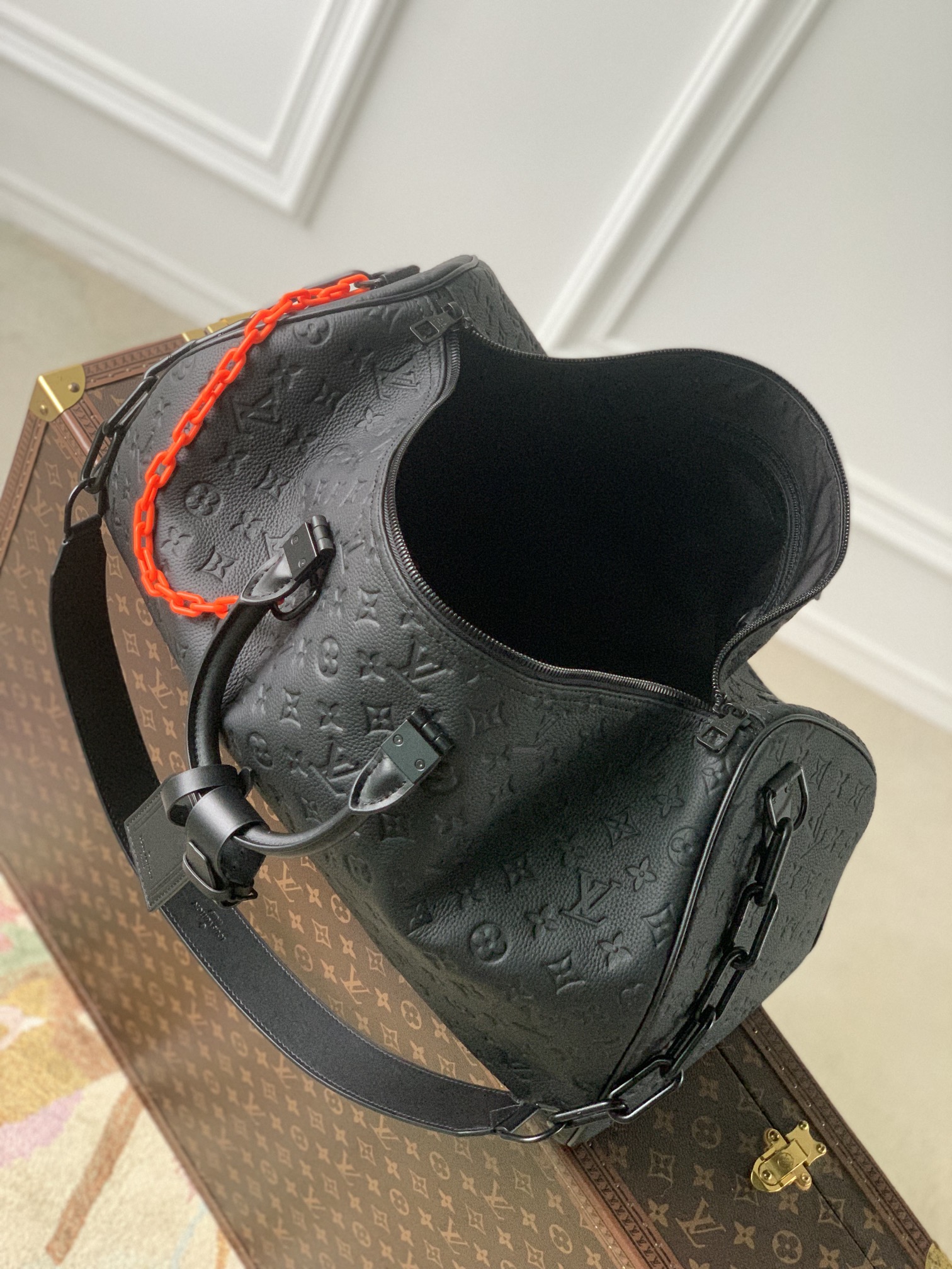 l**is V*t*n keepall bandoulière-50.0 x29.0 x23.0cm