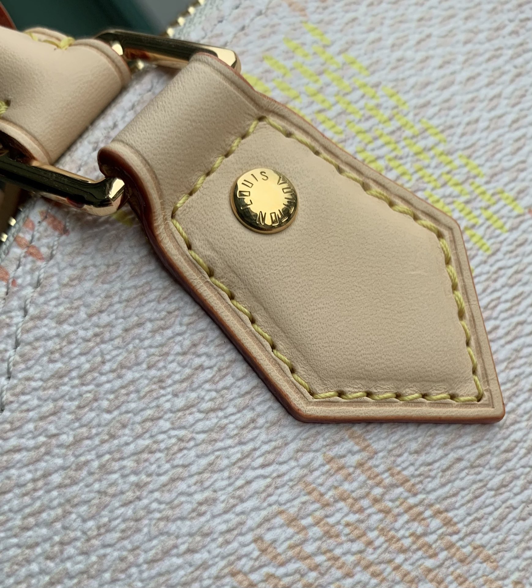 l**is V*t*n damierlicious alma bb n40516-23.5 x 17.5 x 11.5cm