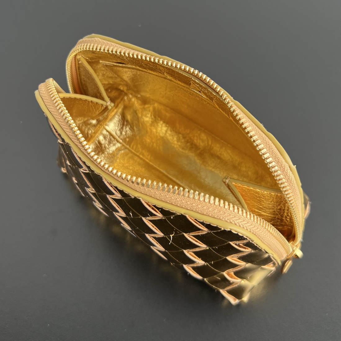 Bo*te*ga ve*ne*ta lntrecciato bag-16.5x10.5x9cm