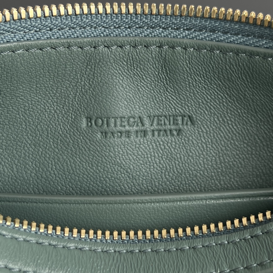 Bo*te*ga ve*ne*ta sunrisebag-23x15x4cm