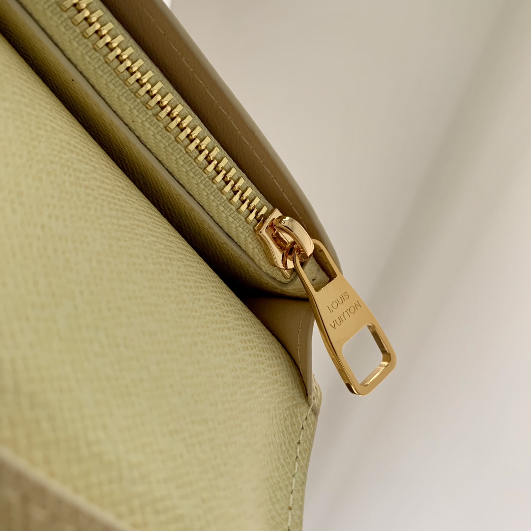 l**is V*t*n brazza wallet-m83335-10 x 19 x 2cm