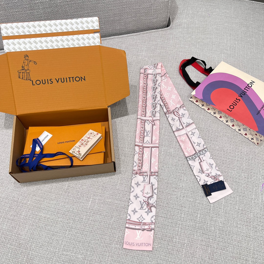 l**is V*t*n hair band