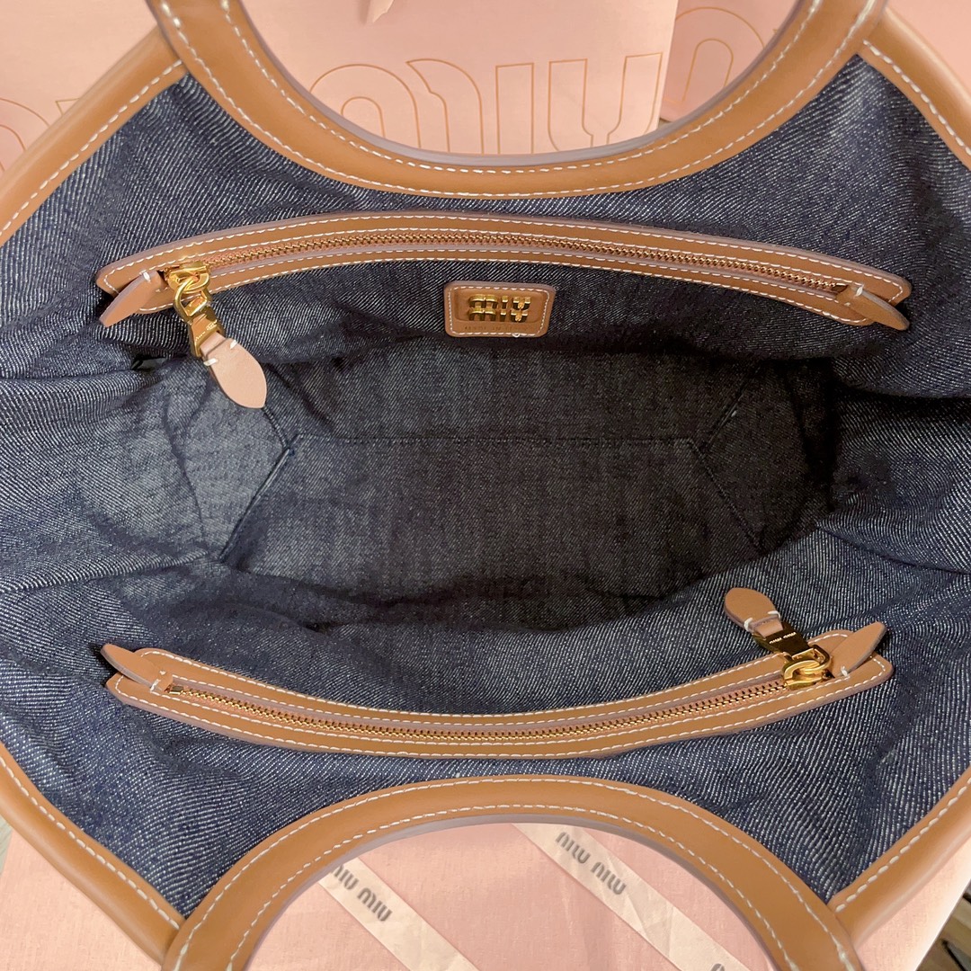 MiuMiu Tote-28X 26X12.5CM