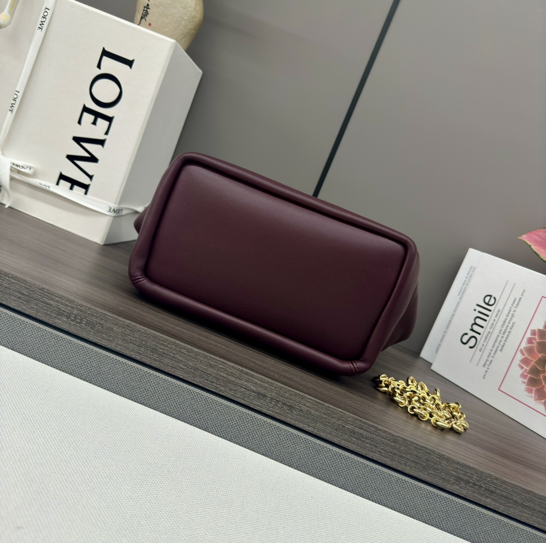 Loewe Squeeze Bag-29*24*10.5CM