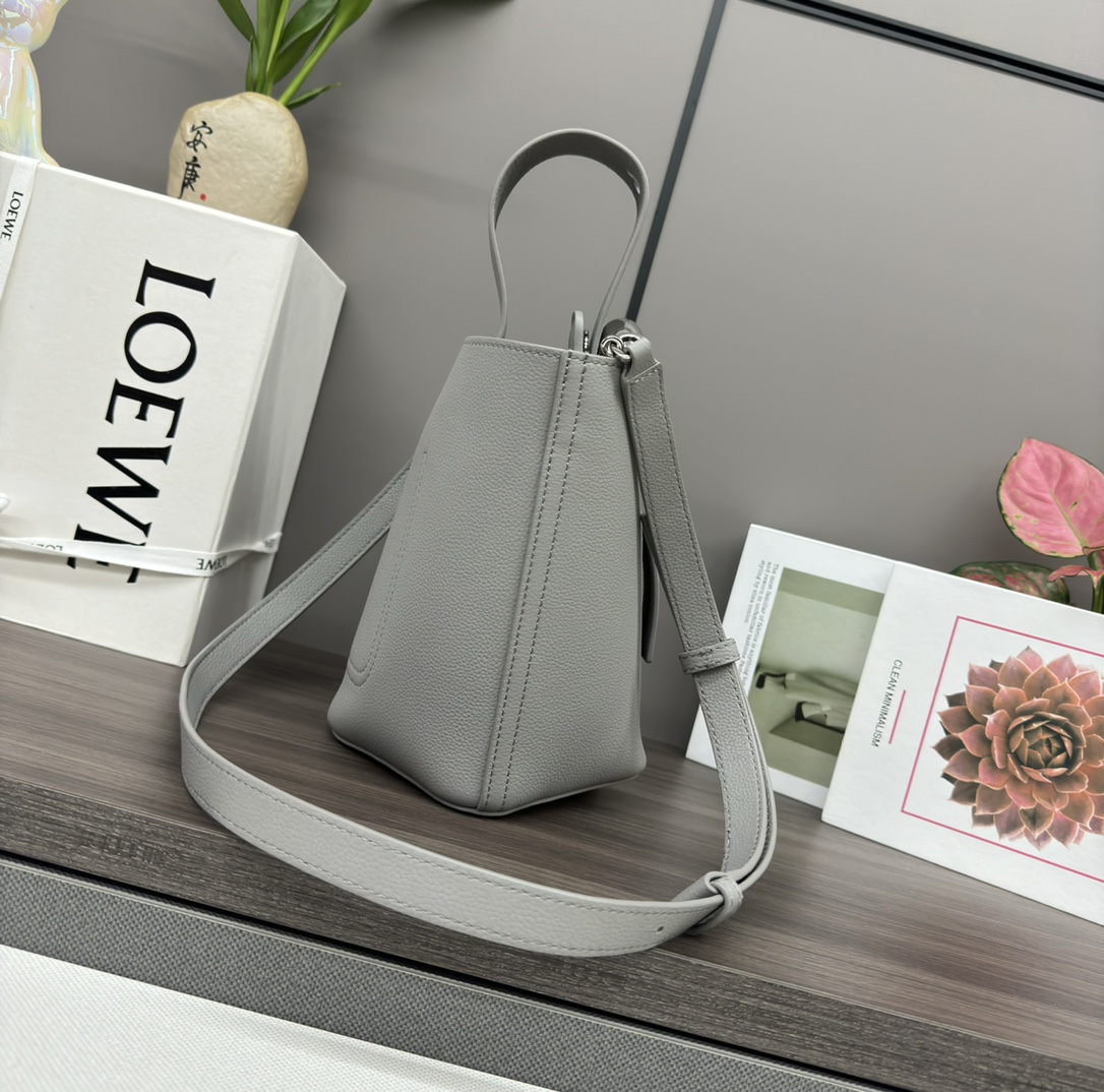Loewe Mini Pebble Bucket Bag-16*16*19.5CM