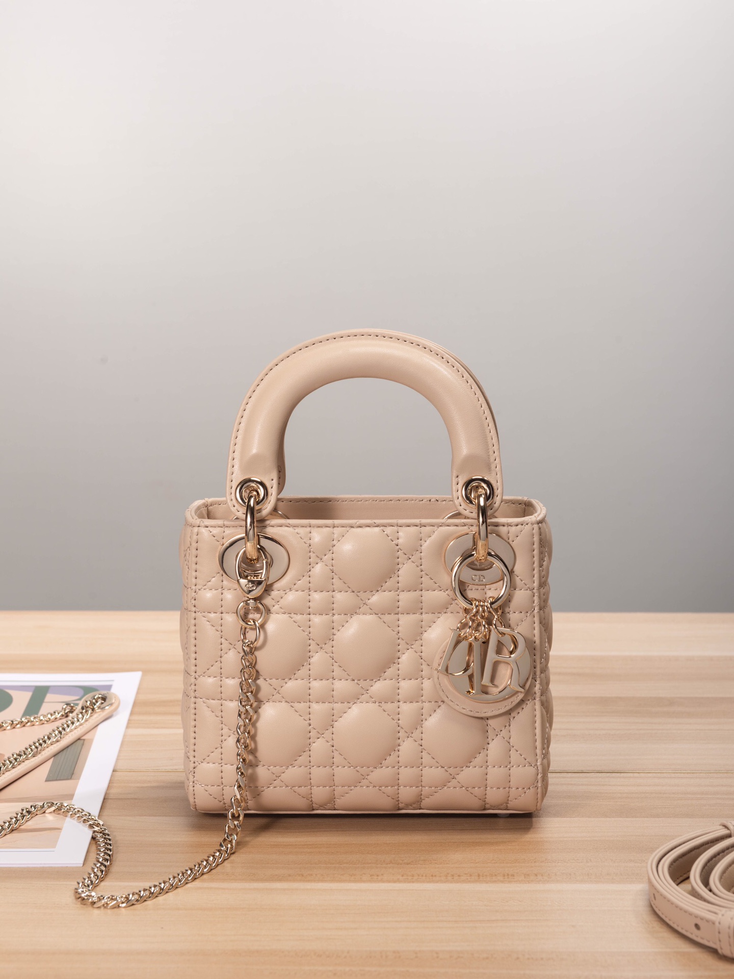 lady D*or mini-17*15*8cm