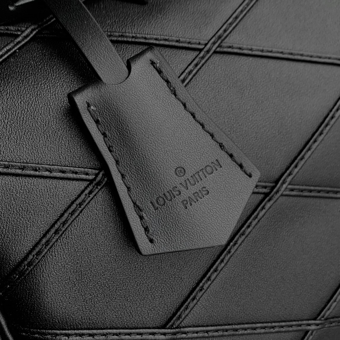 l**is V*t*n speedy bandoulière 25-25x 19 x 15cm