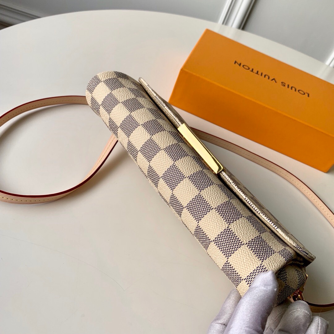 l**is V*t*n favorite n41275-28*17*4cm