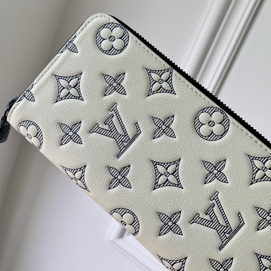 l**is V*t*n zippy wallet n40675-10 x 20 x 2cm