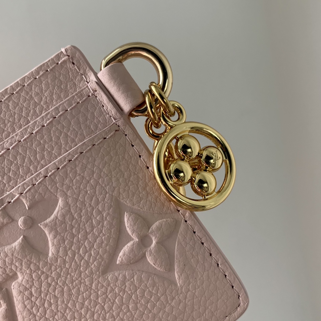 l**is V*t*n wallet-m82132-10.2 x 7.3 x 0.3cm