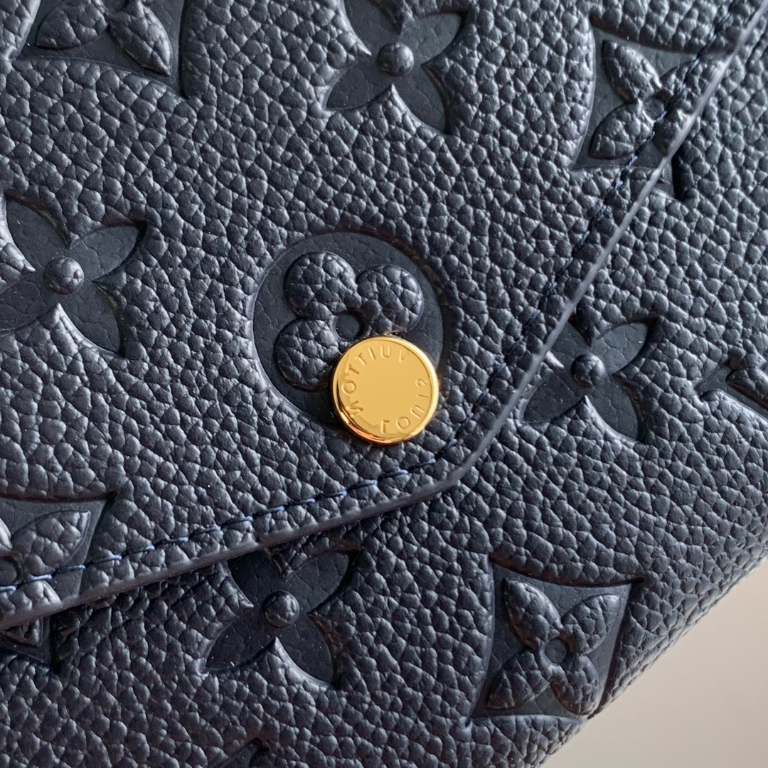 l**is V*t*n wallet m81049-19.5x10.5x2.5cm