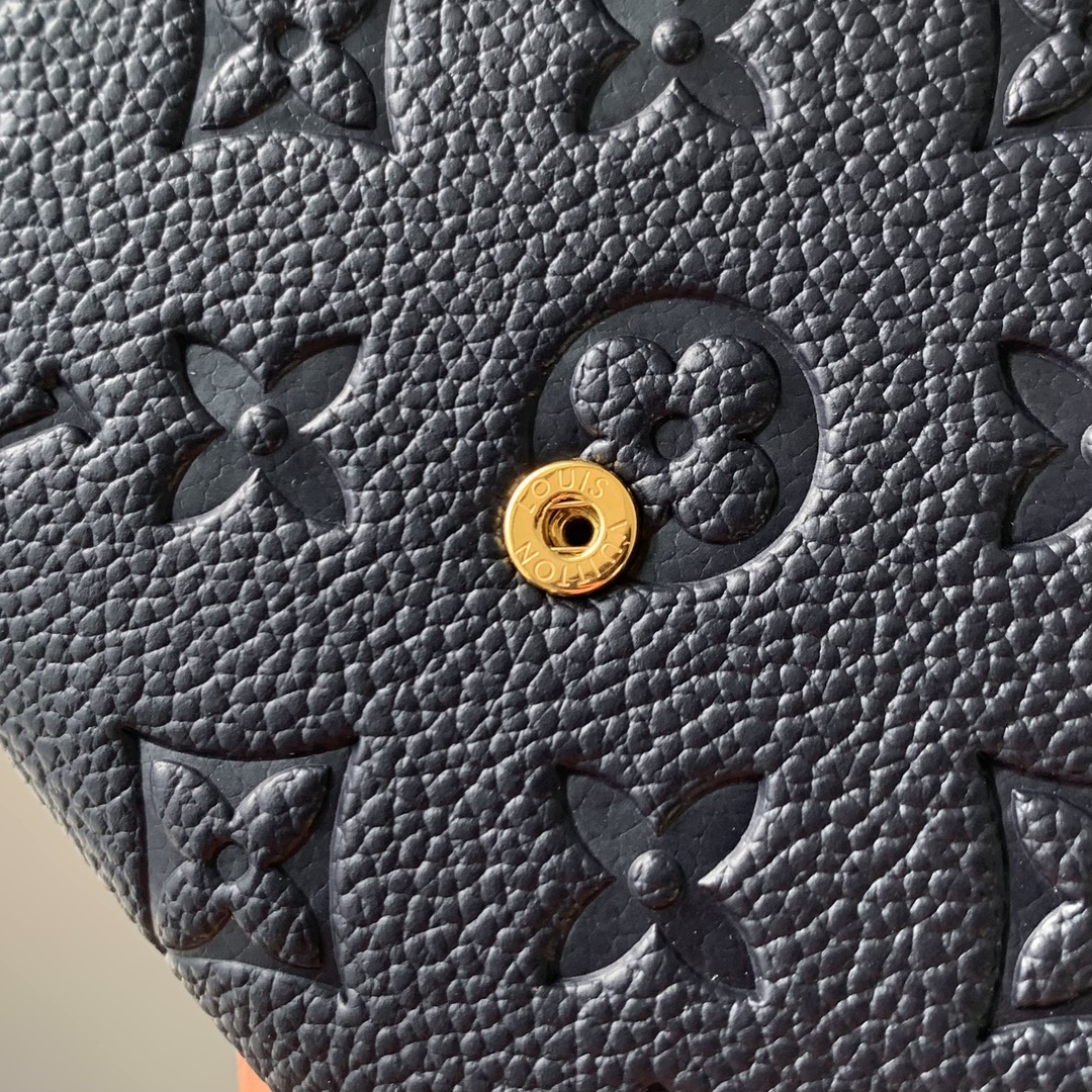 l**is V*t*n wallet m81049-19.5x10.5x2.5cm