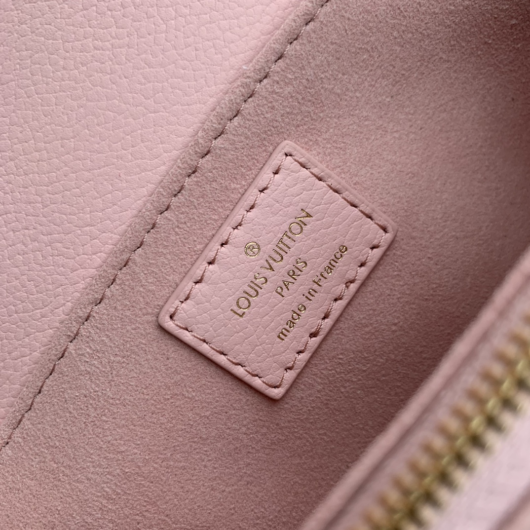 l**is V*t*n pochette metis east west handbags- 21.5 x 13.5 x 6cm