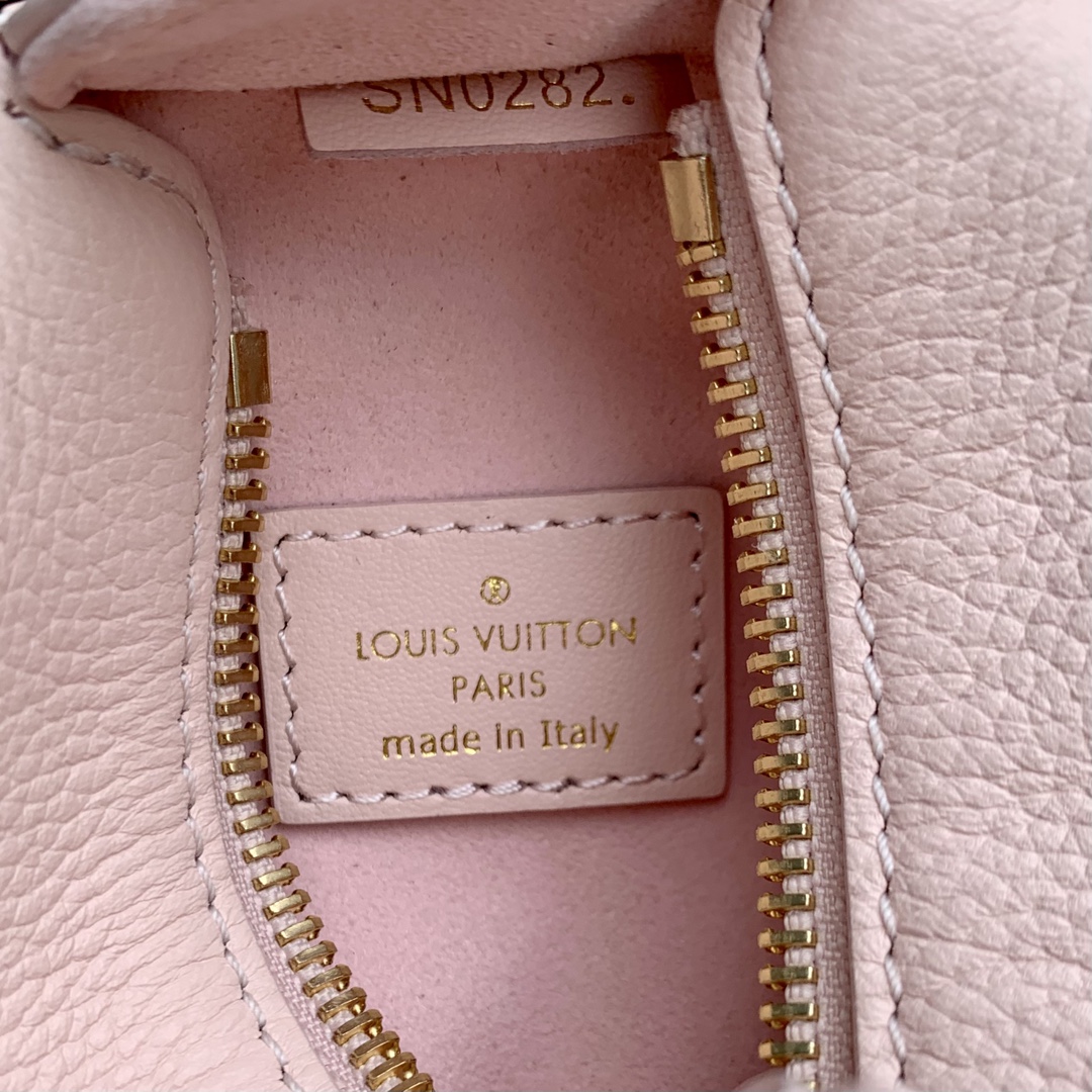 l**is V*t*n side trunk -m46815-18×12.5×8cm