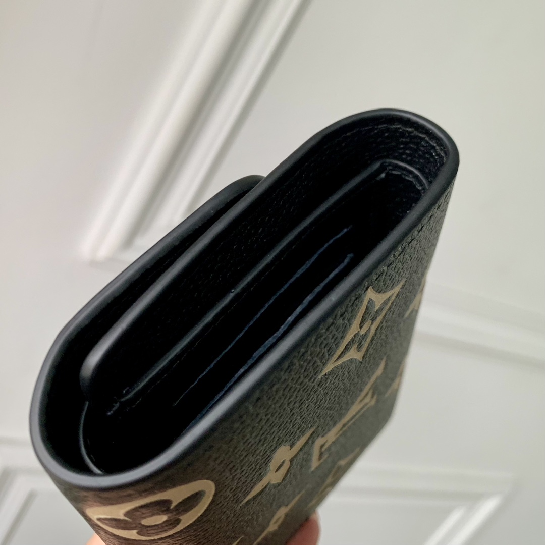 l**is V*t*n wallet-m83231-11×8cm