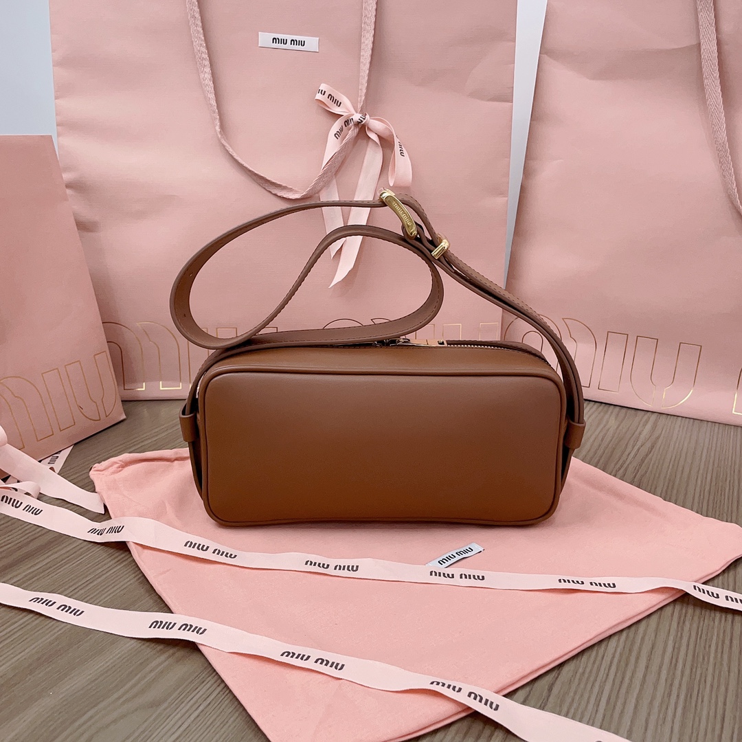 MiuMiu Leather Shoulder 5BC158 Bag-24*11.5*7CM