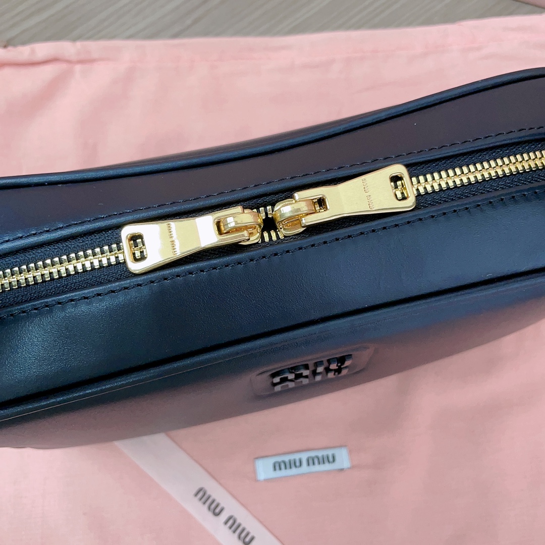 MiuMiu Leather Shoulder 5BC158 Bag-24*11.5*7CM