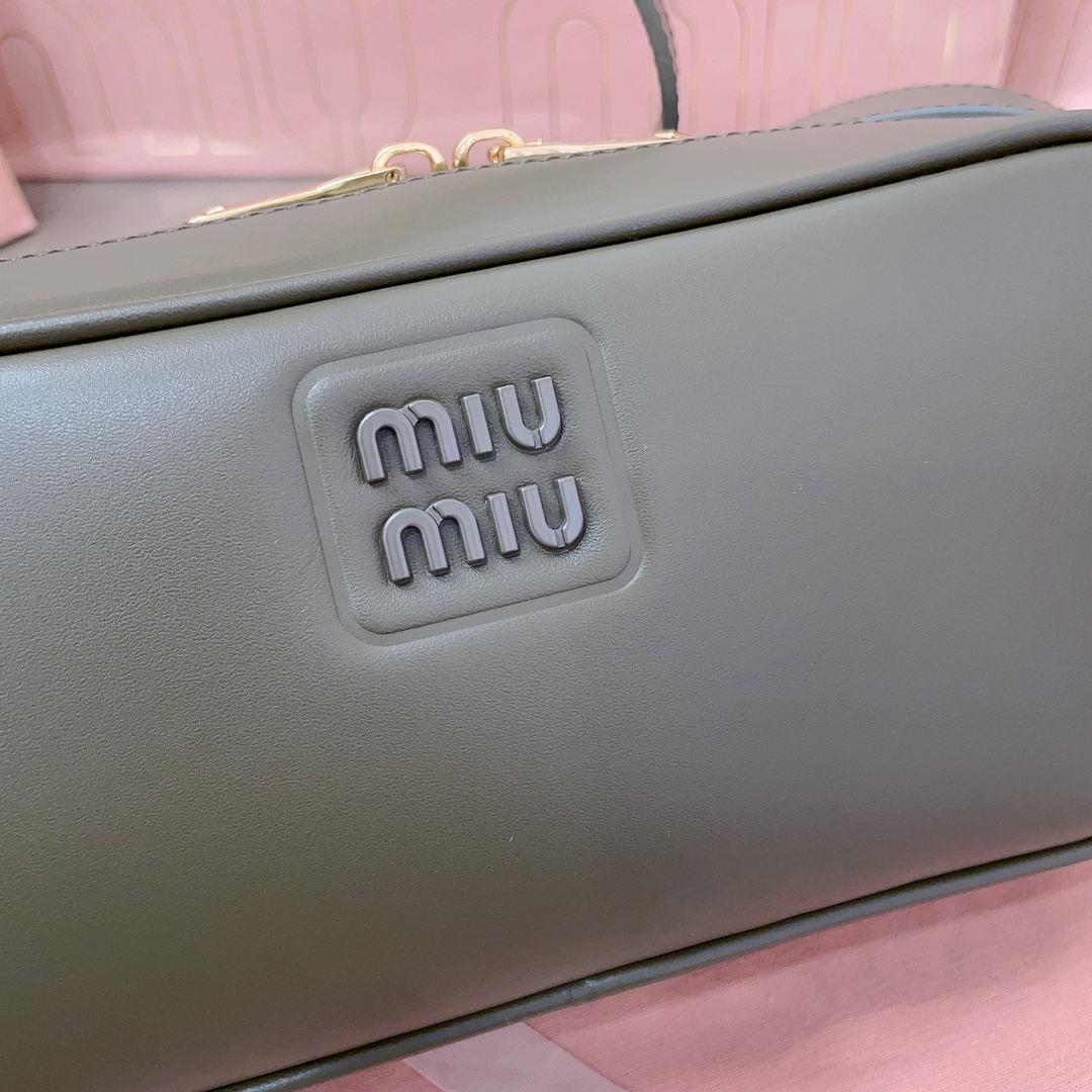 MiuMiu Leather Shoulder 5BC158 Bag-24*11.5*7CM