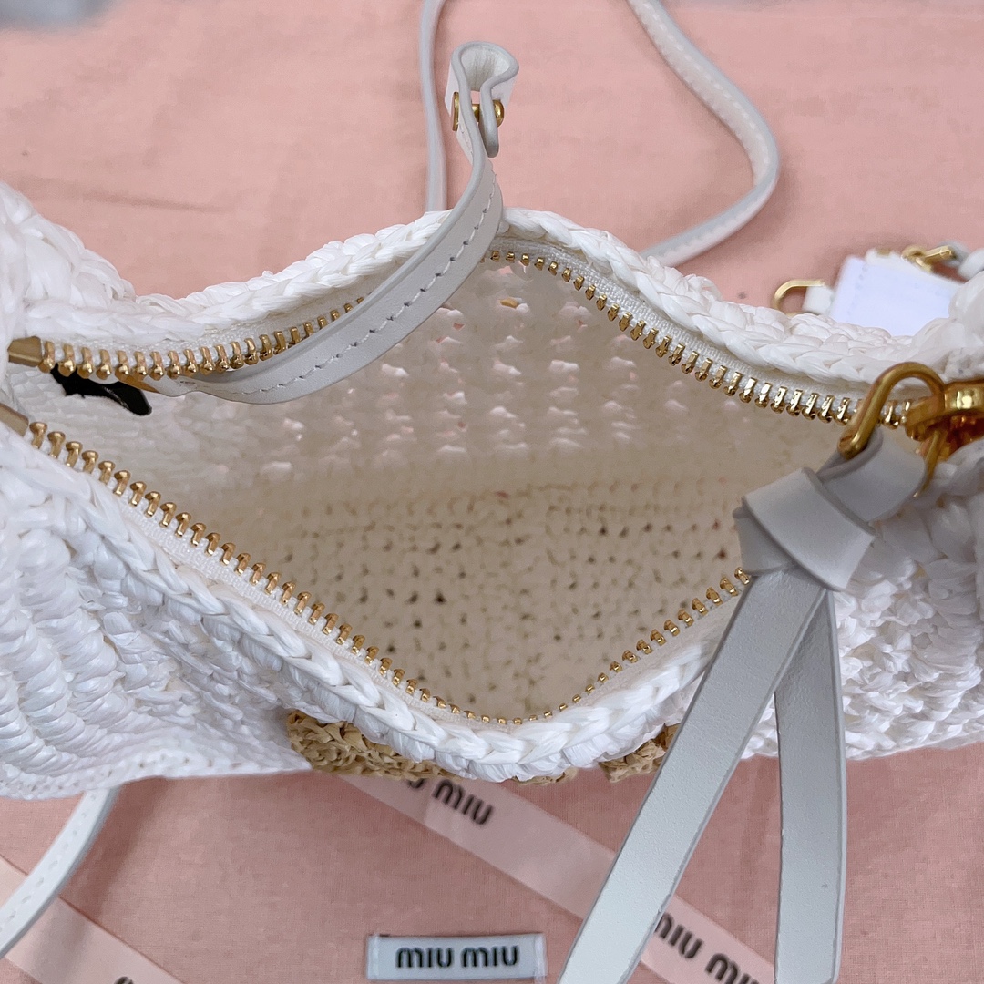 MiuMiu Wander Crochet-Knit Shoulder Bag-20X 17 X6CM