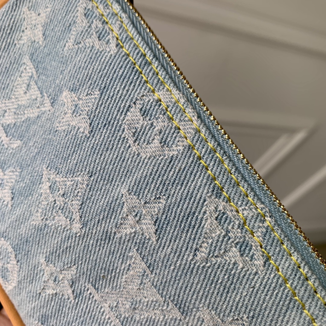 l**is V*t*n mini pochette accessoires-15*9.5*3cm