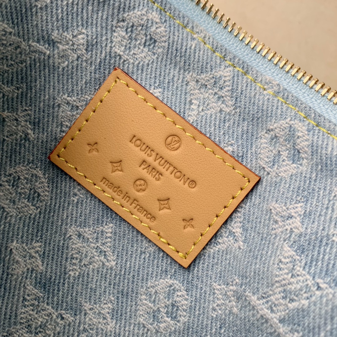 l**is V*t*n mini pochette accessoires-15*9.5*3cm