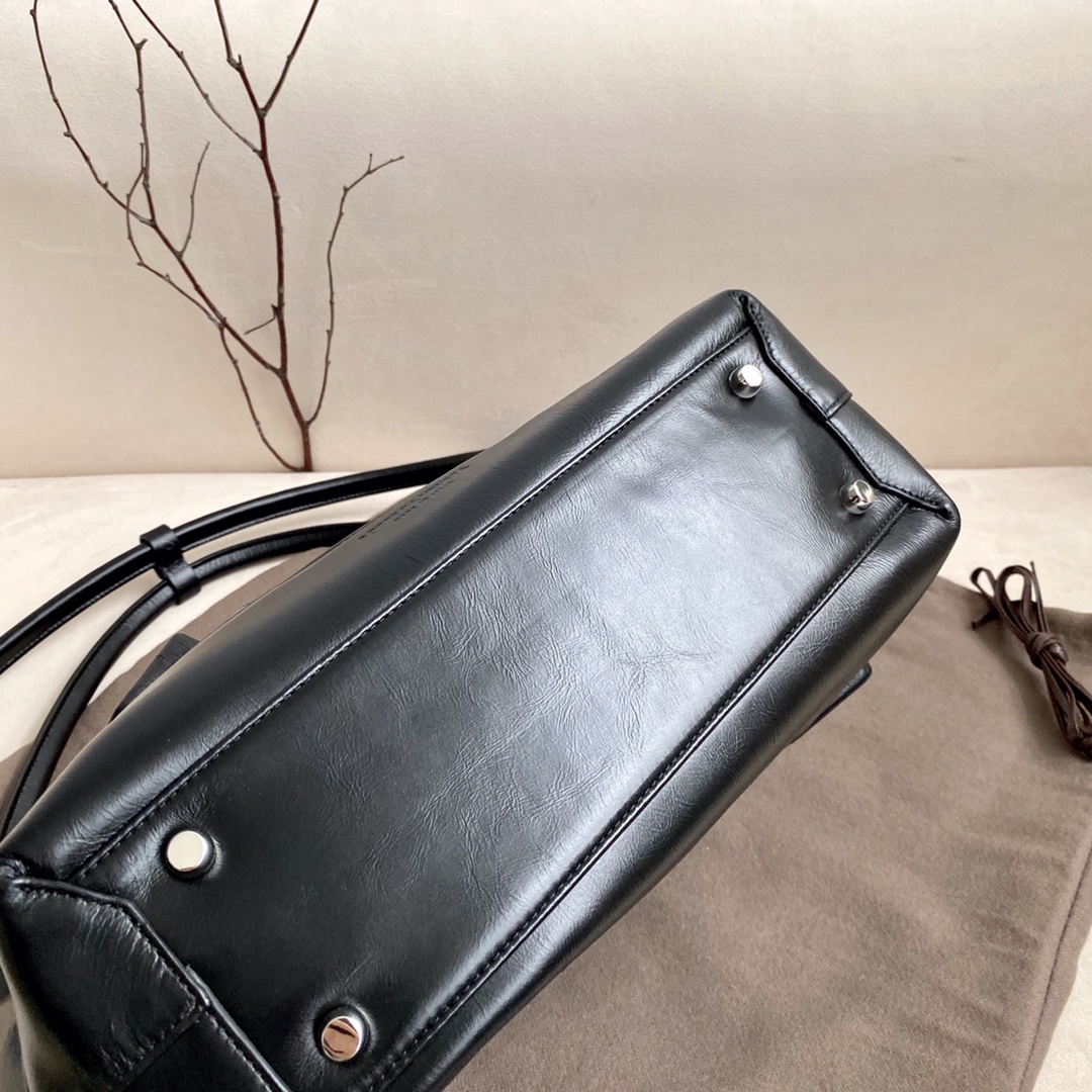 Bo*te*ga ve*ne*ta arco bag-48＊33＊11cm