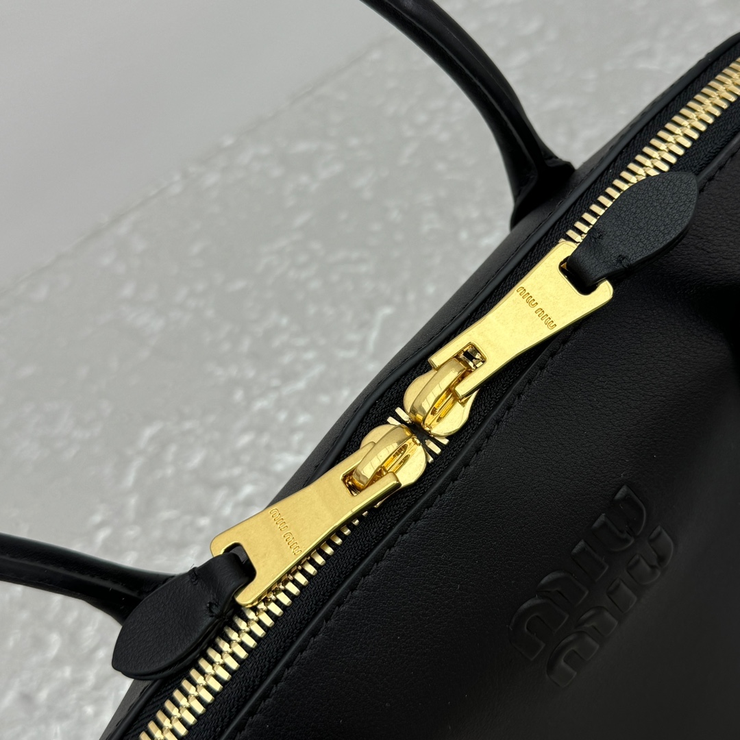 MiuMiu Casual Style Plain Leather Elegant Style Bridal Logo-33*13*21CM