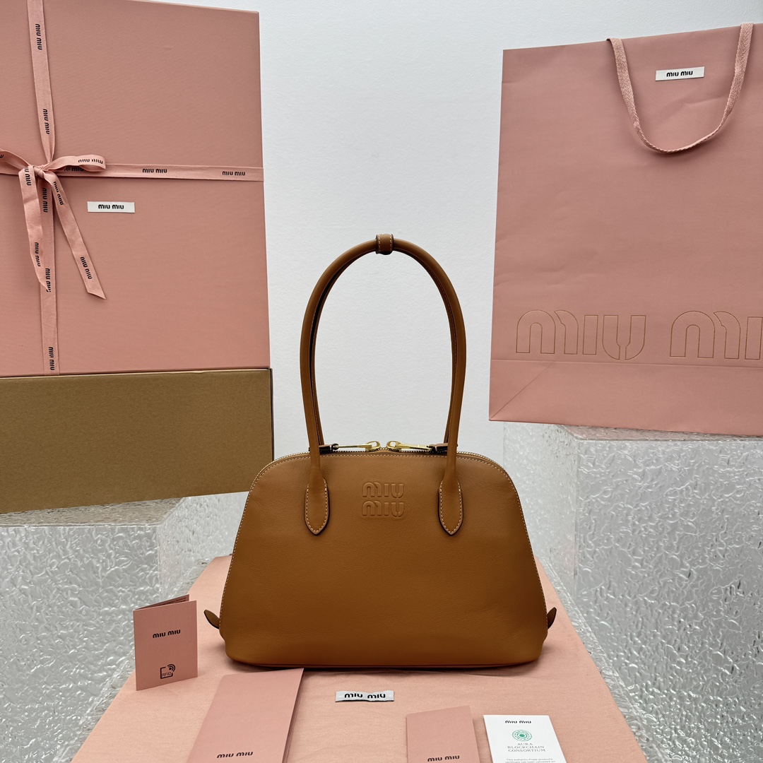 MiuMiu Casual Style Plain Leather Elegant Style Bridal Logo-33*13*21CM