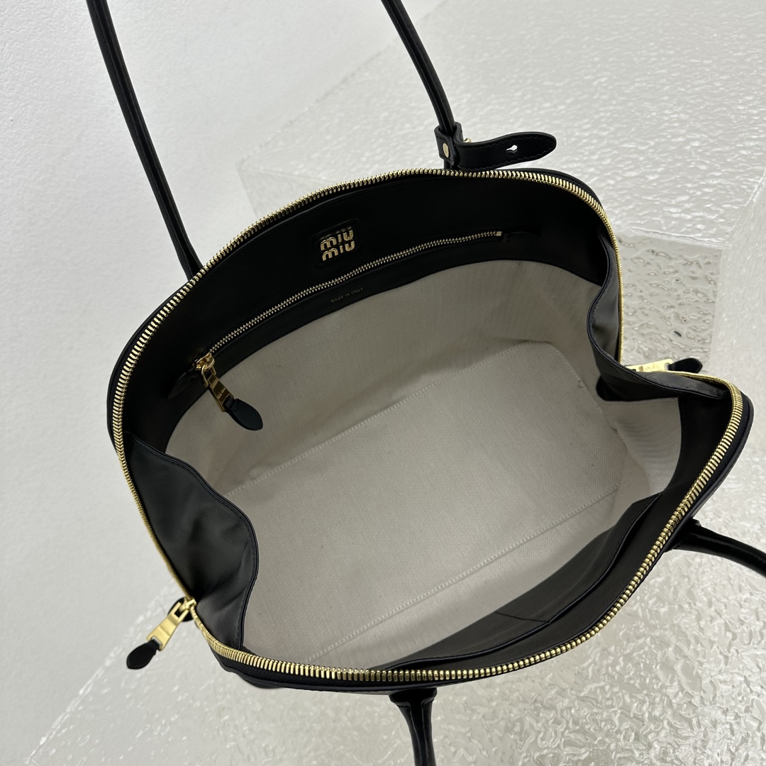 MiuMiu Casual Style Plain Leather Elegant Style Bridal Logo-39*17*28CM