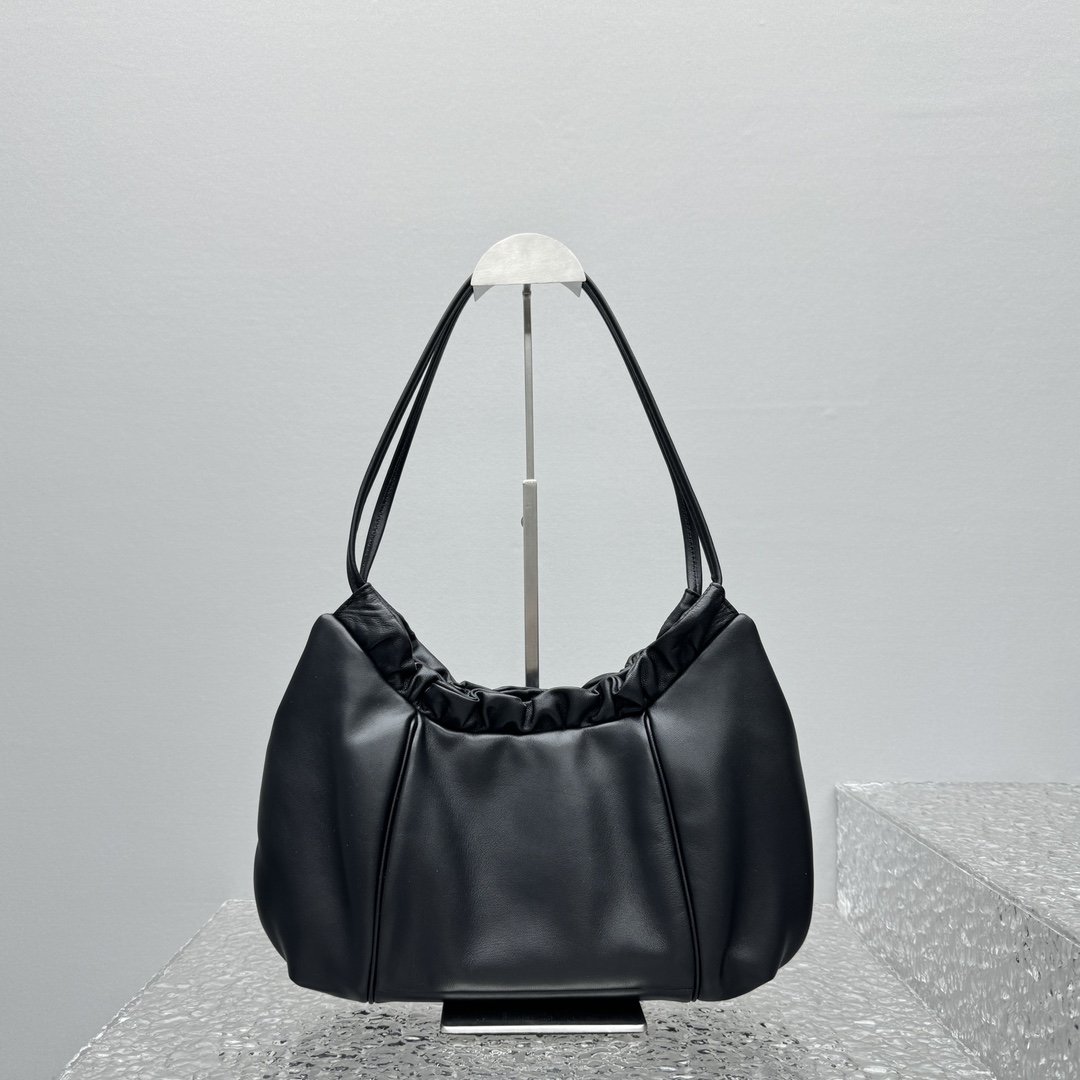 MiuMiu Wrinkle Dumpling Bag-38*19*7CM