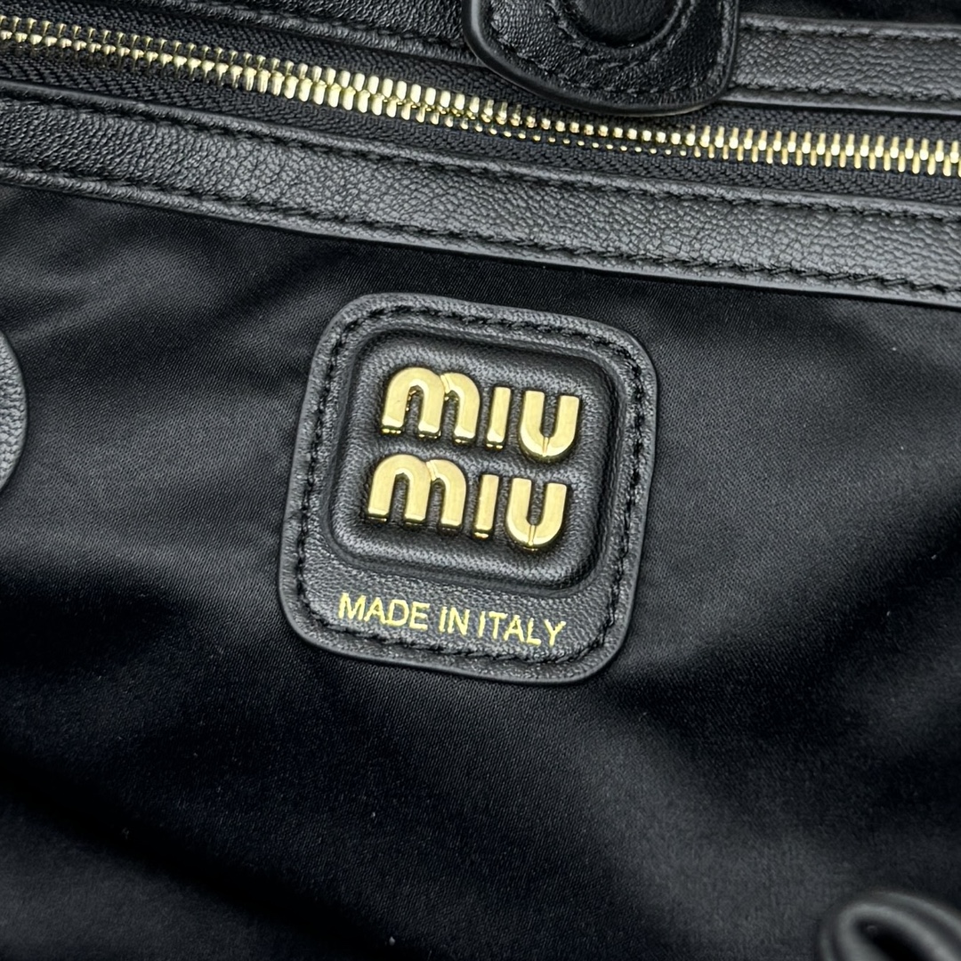 MiuMiu Wrinkle Dumpling Bag-38*19*7CM