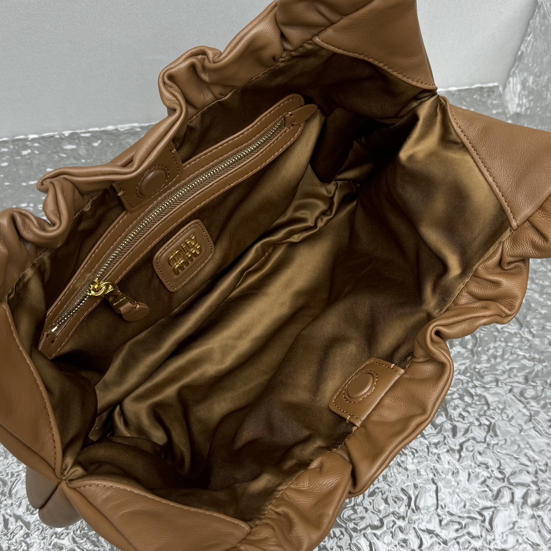 MiuMiu Wrinkle Dumpling Bag-38*19*7CM