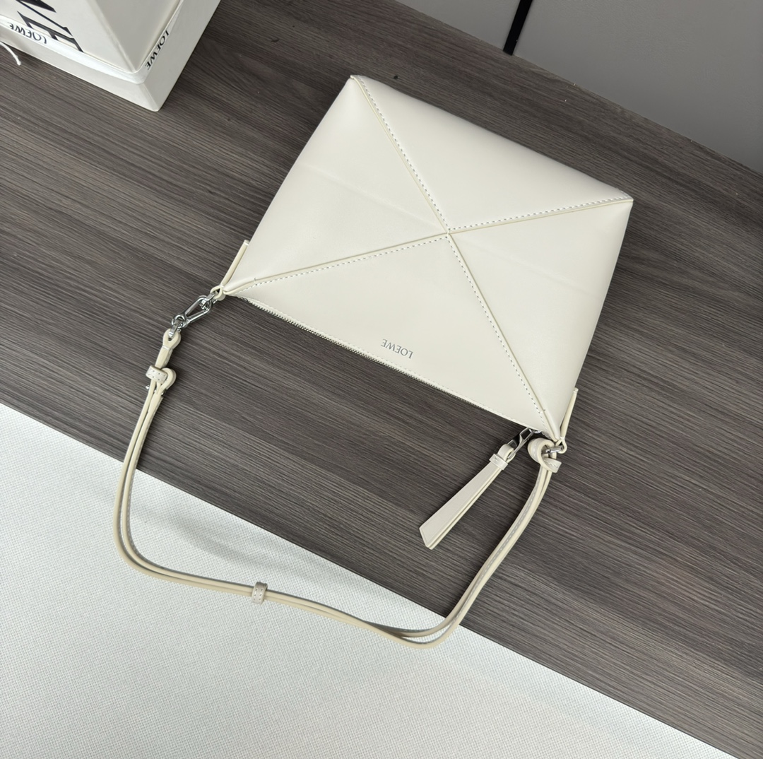 Loewe Puzzle Fold Pouch-23*6.5*15.5CM