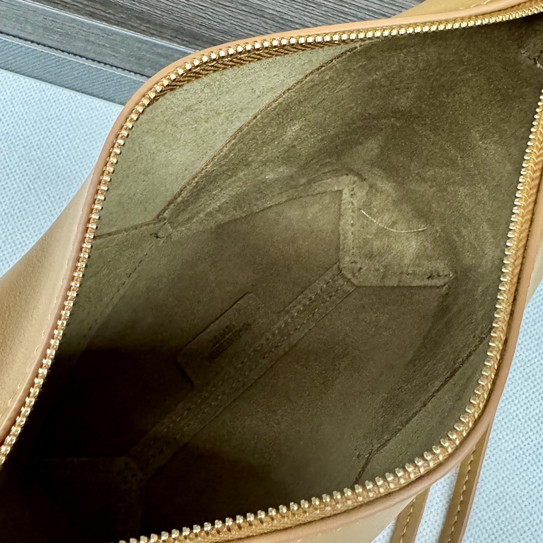 Loewe Puzzle Fold Pouch-23*6.5*15.5CM