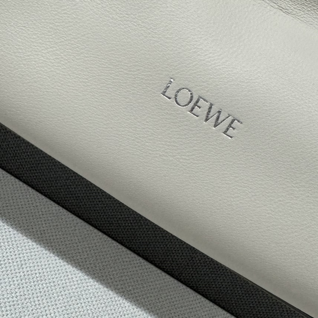 Loewe Flamenco Purse-30*10.5*20CM