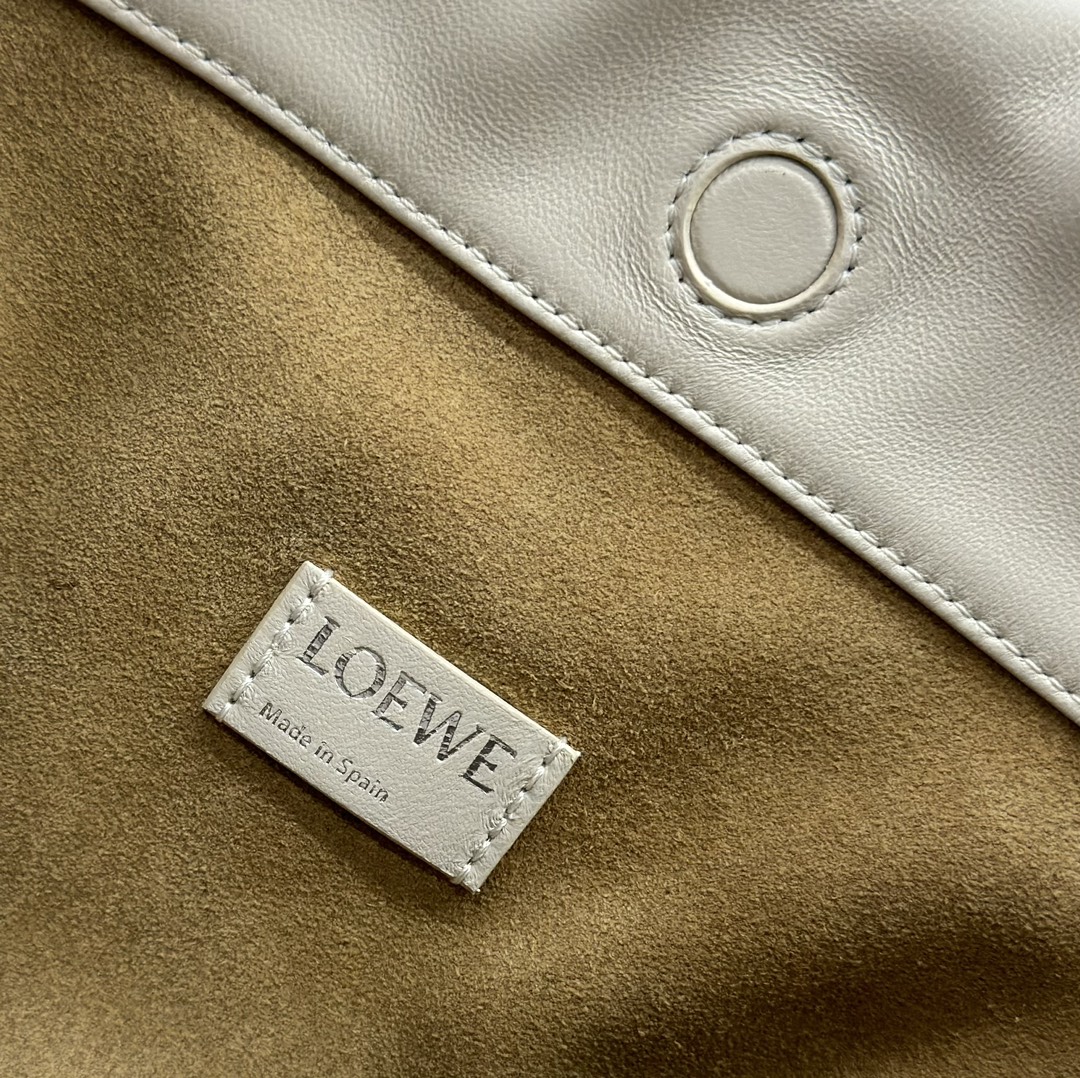 Loewe Flamenco Purse-30*10.5*20CM