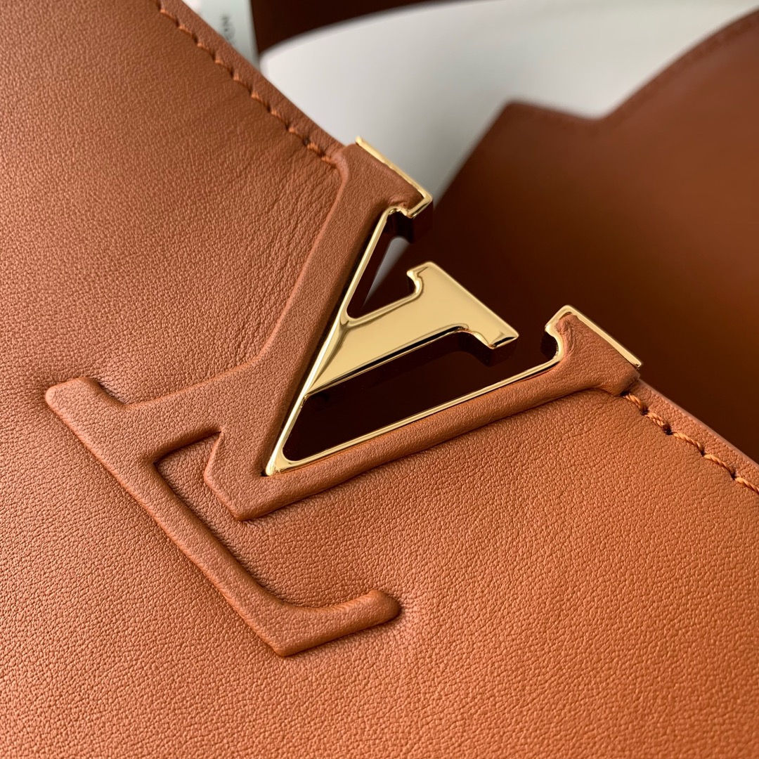 l**is V*t*n capucines souple handlebag-38 x 23 x 16cm