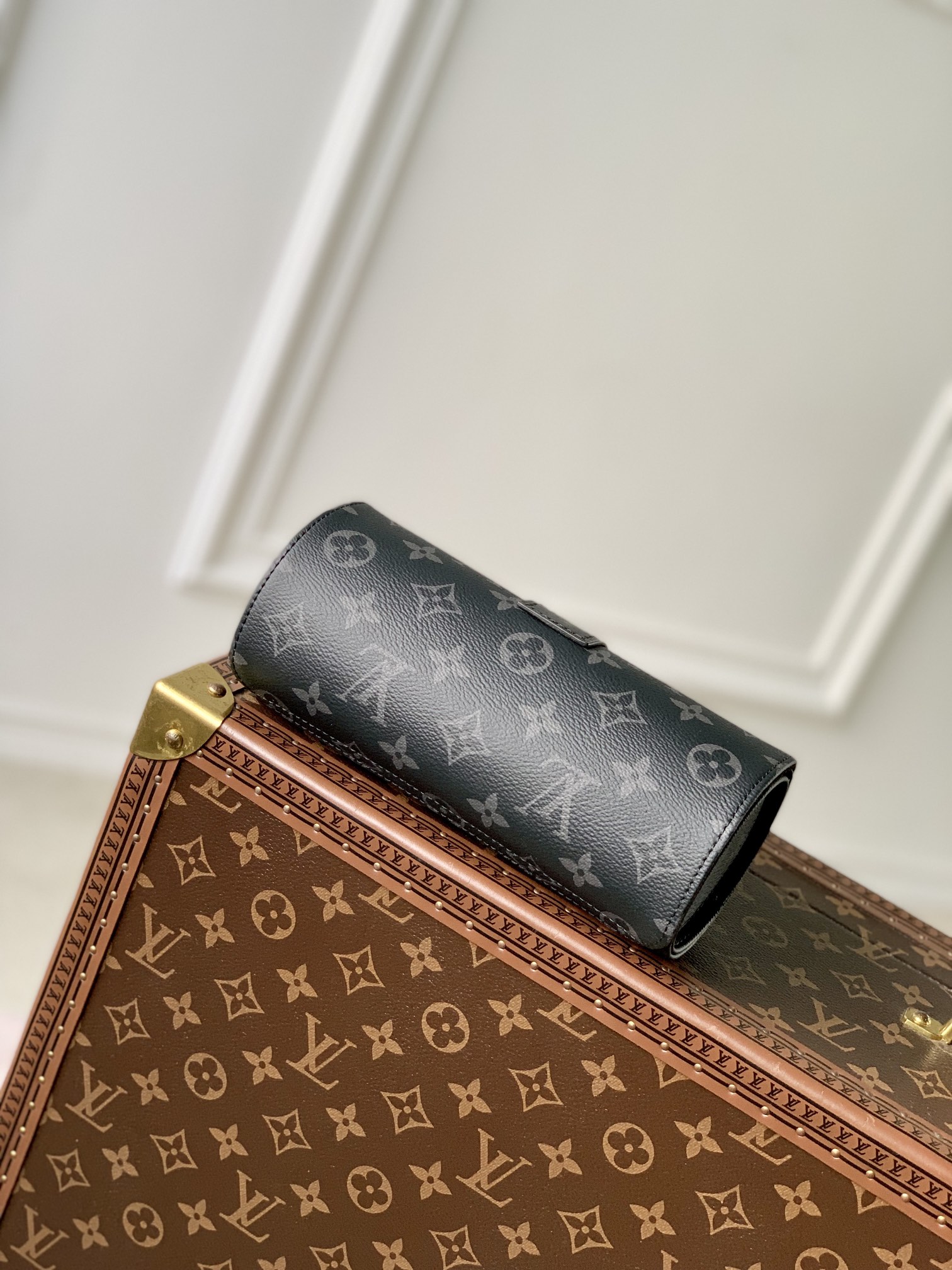 l**is V*t*n jewelry case monogram etui bijou-19*8*8cm