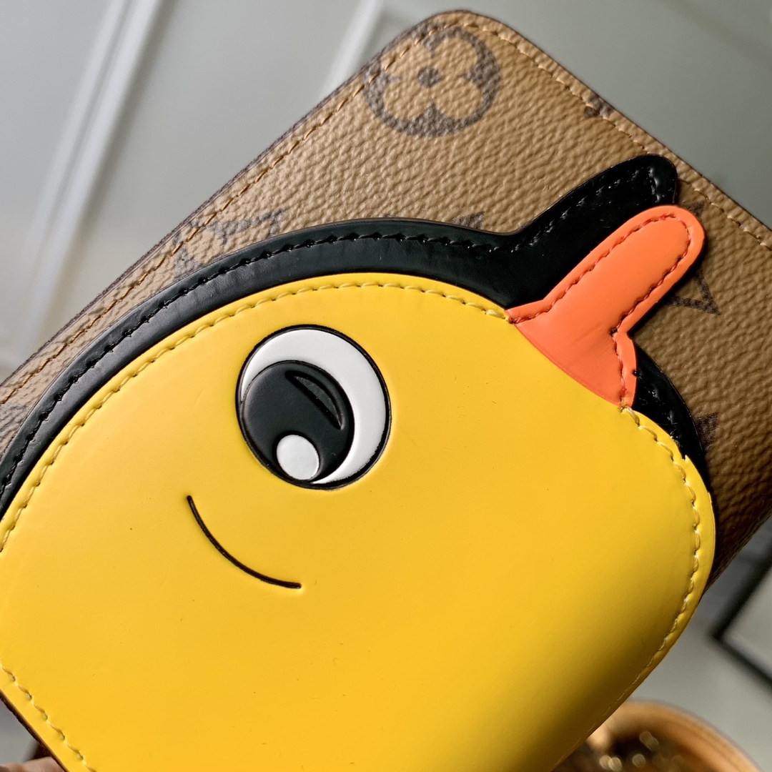 l**is V*t*n zippy wallet-11*8*2.5cm