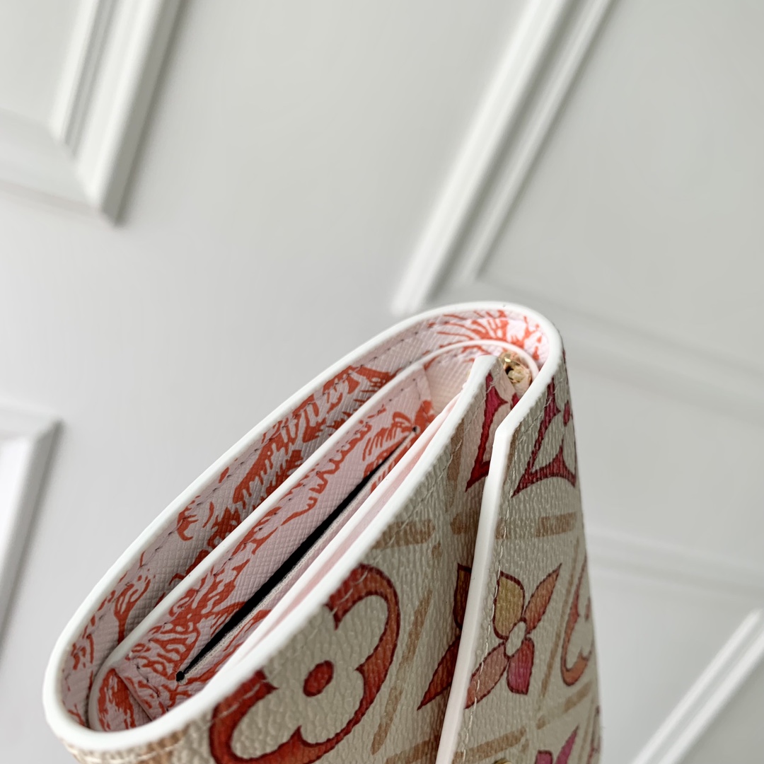 l**is V*t*n victorine by the pool wallet-12 x 9.5 x 2.5cm