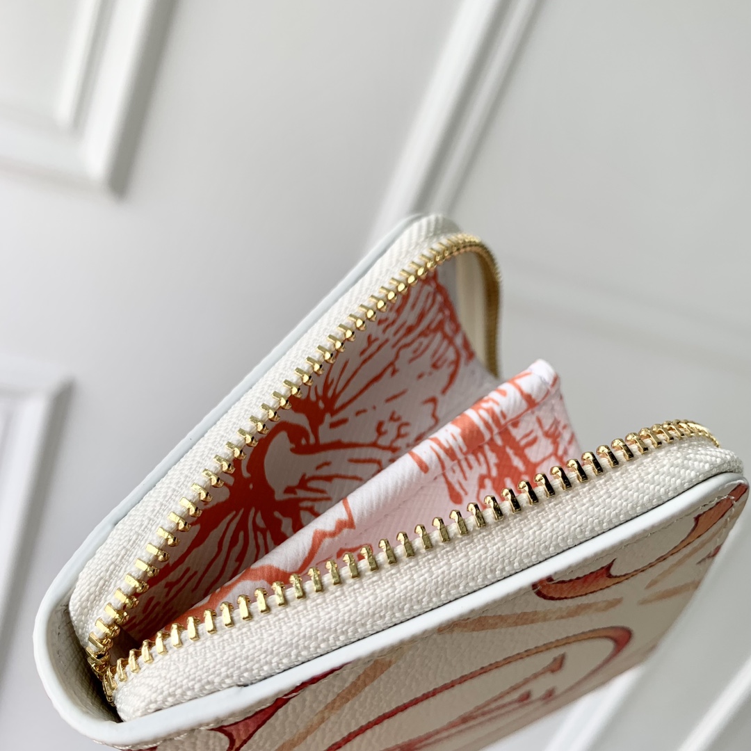 l**is V*t*n by the pool zippy coin purs-11*8.5*2cm