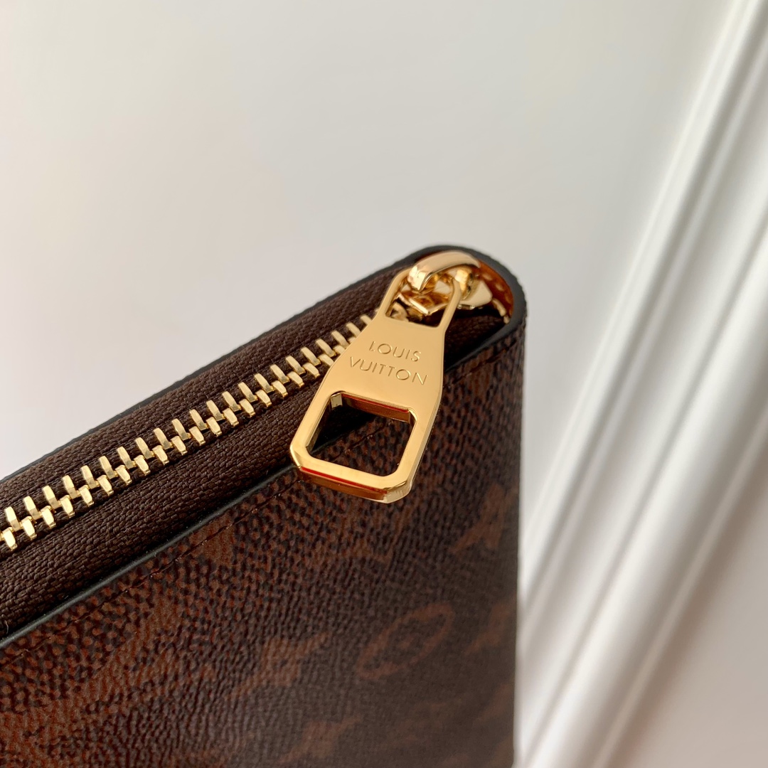 l**is V*t*n wallet-m11702 -19*10cm