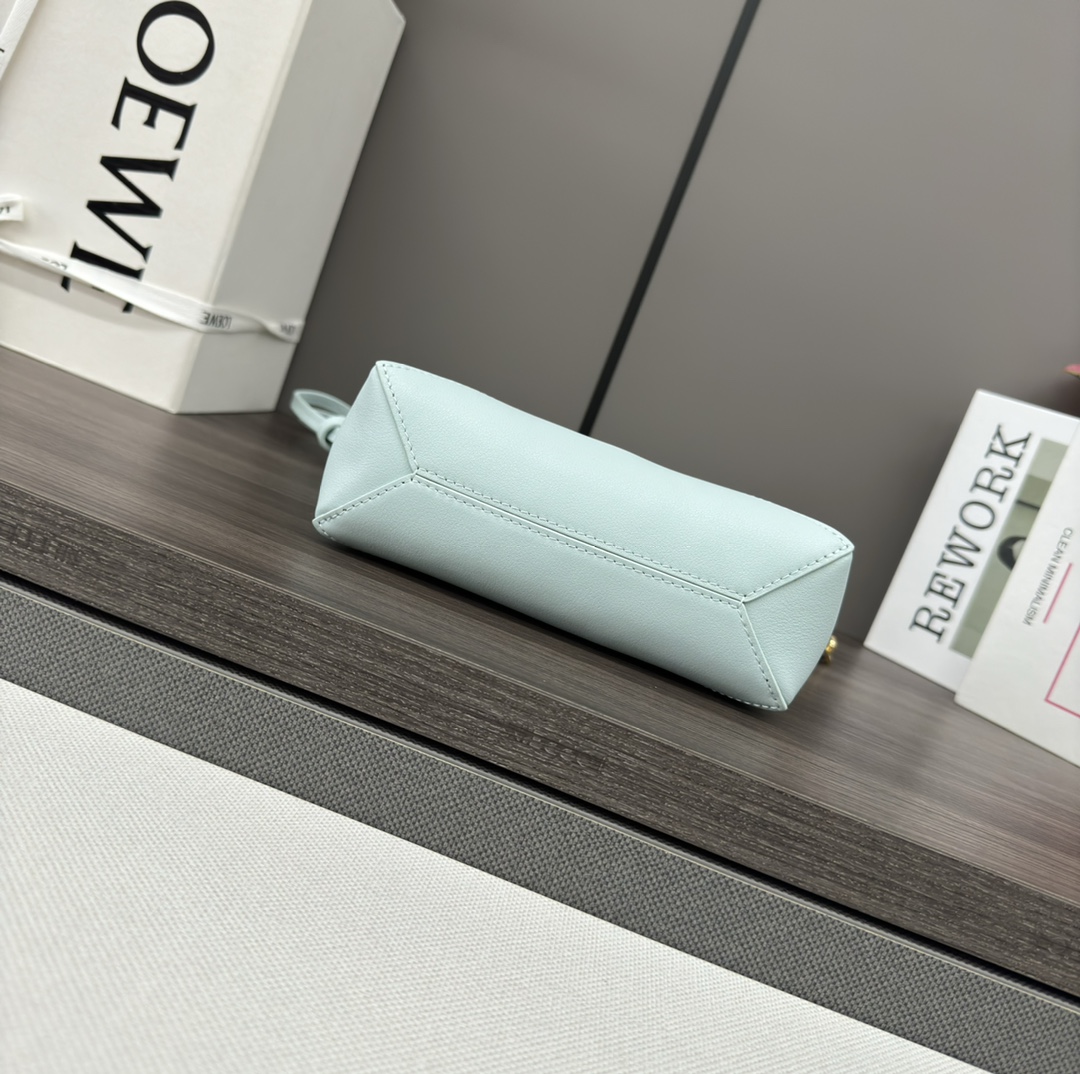 Loewe Puzzle Fold Pouch-23*6.5*15.5CM