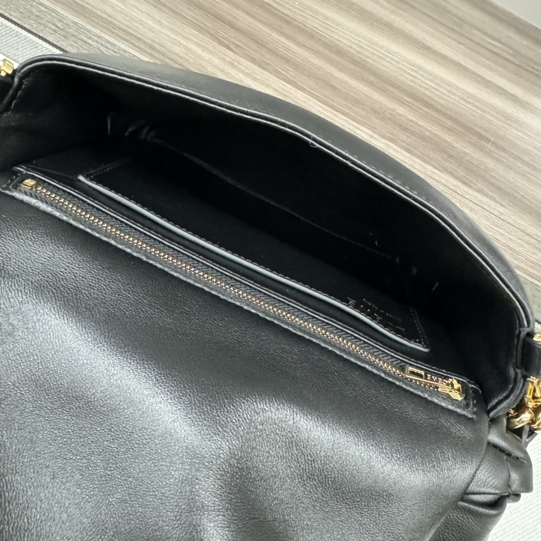 Loewe Puffer Goya Bag-23*9*17CM