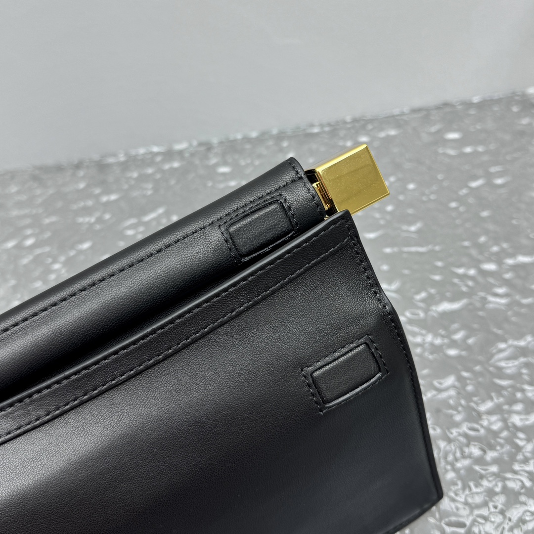 Jacquemus Pochette Rond Bag-20*7*14CM