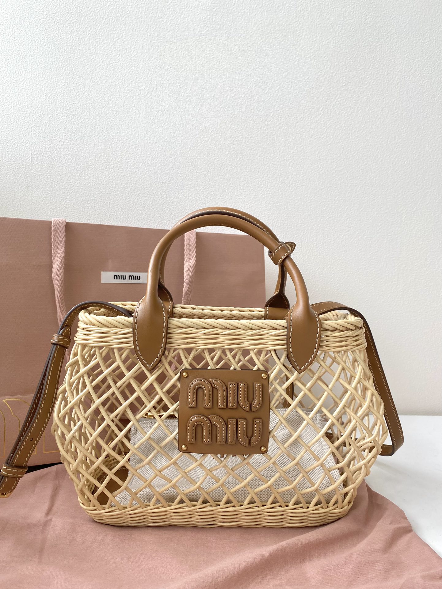 MiuMiu Bamboo Woven Bag-9×18×23.5CM